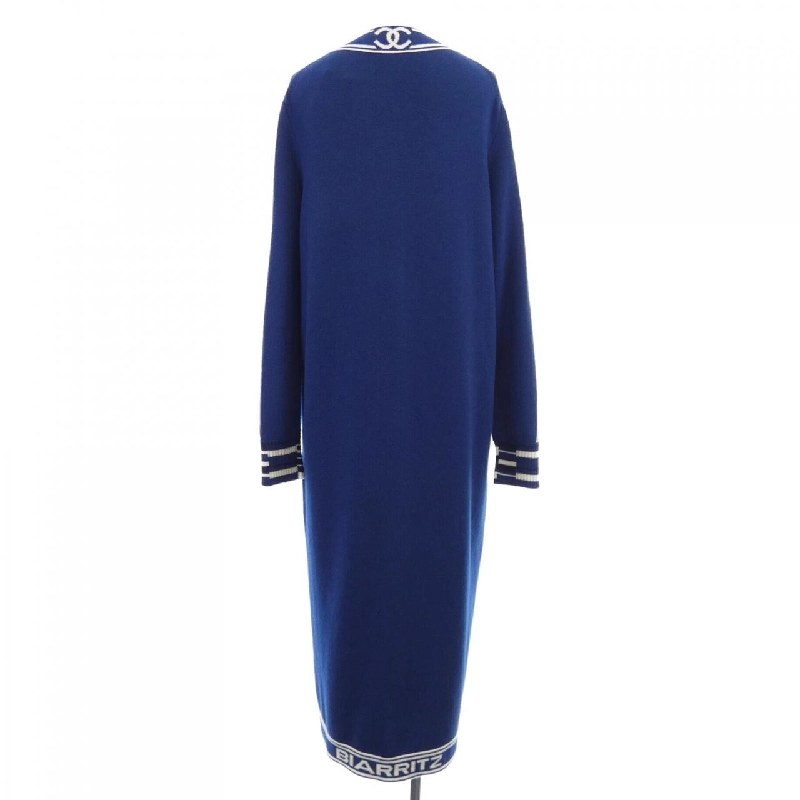 Áo khoác dài CHANEL P60732K46366 631324