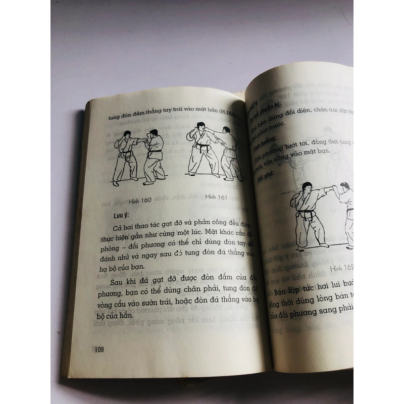 📚 BỘ 2 TẬP SONG ĐẤU KARATE – Thiện Quang Nxb: 1999, bản in hiếm 542363