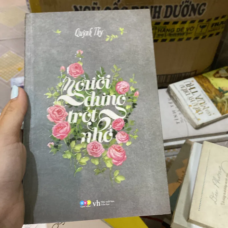 Người dưng trót nhớ  929536