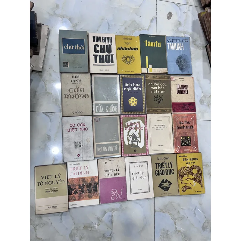 KIM ĐỊNH (17 tựa khác nhau) 392732