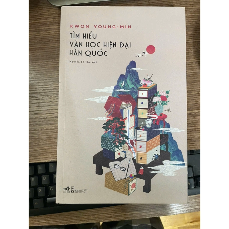 Tìm Hiểu Văn Học Hiện Đại Hàn Quốc - Kwon Young Min 495757
