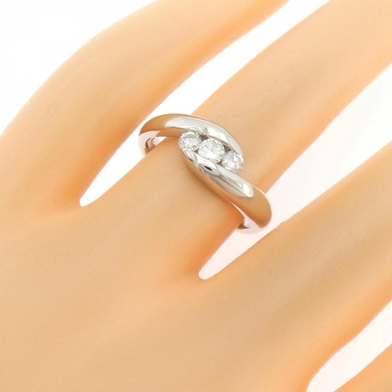 Nhẫn kim cương PT900 0.30CT - Hàng hiệu Chính hãng 855009