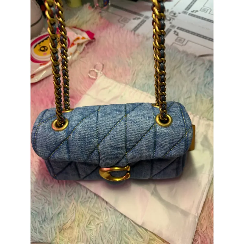 Coach Quilted Tabby Shoulder Bag 20 đã sử dụng vài lần 1000002