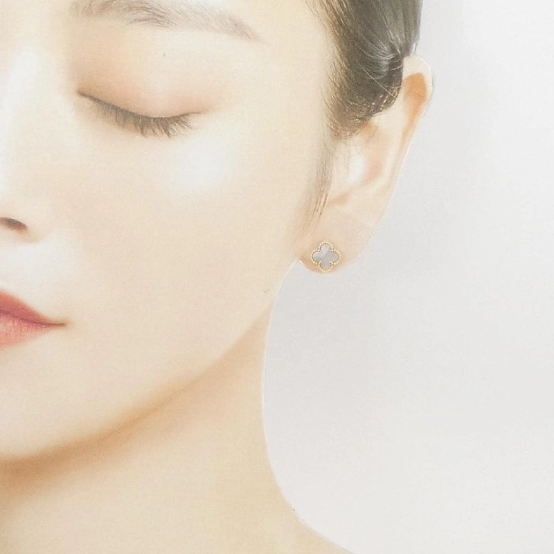 Bông tai Van Cleef & Arpels Sweet Alhambra - Hàng hiệu Authentic 846430