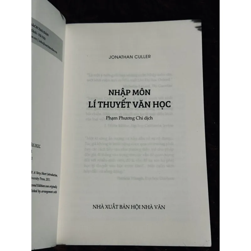 Nhập môn lý thuyết văn học 972529