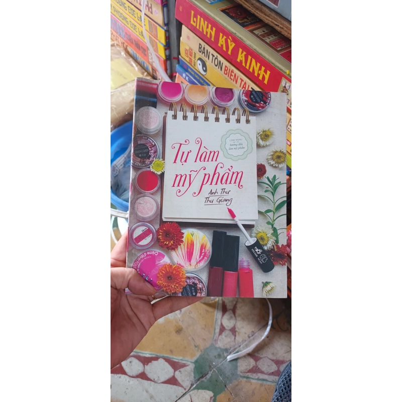 Tự Làm Mỹ Phẩm - Anh Thư, Thu Giang 538314