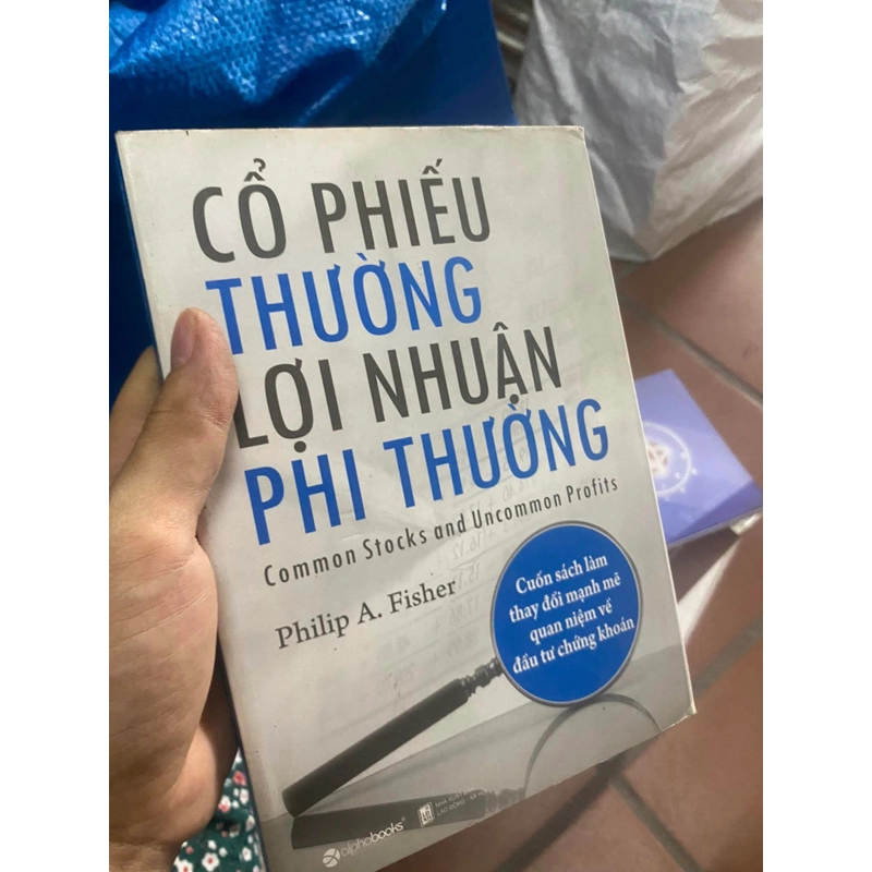 Sách Cổ phiếu thường lợi nhuận phi thường 313088