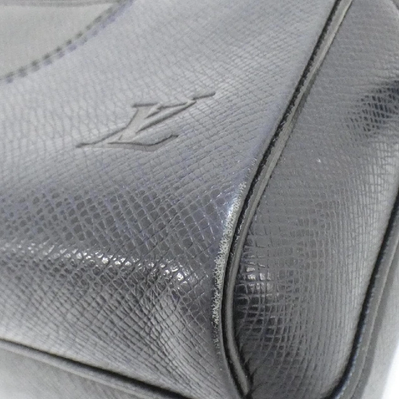 Túi đeo chéo ngoài trời Louis Vuitton Taiga (Mẫu V) PM M30703 612115