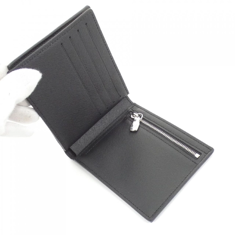 Ví Louis Vuitton Taiga Portefeuille Amerigo M62045 621841