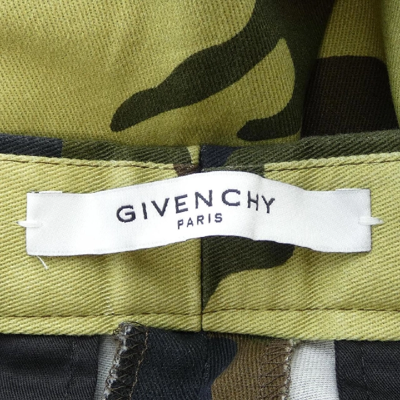 Quần short GIVENCHY 17F5291739 - Hàng hiệu Authentic 889960