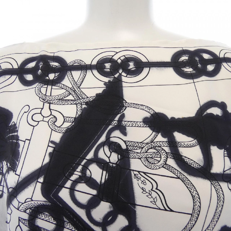 HERMES 2E0628DW Áo 630225