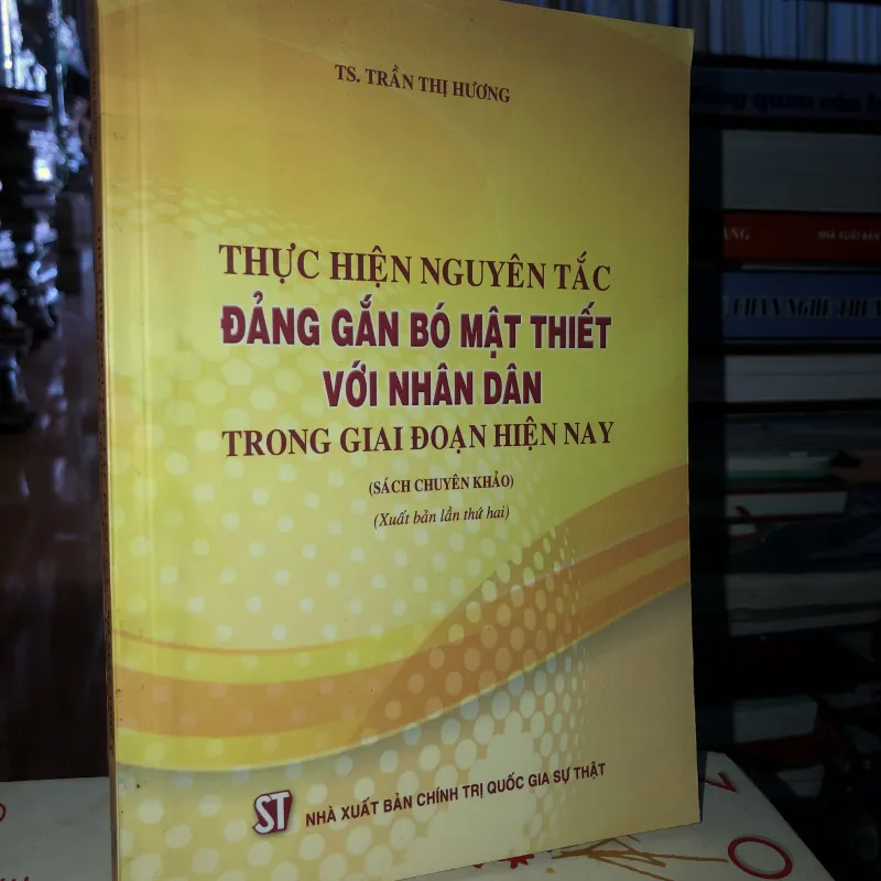 Thực hiện nguyên tắc Đảng gắn bó mật thiết với Nhân dân trong giai đoạn hiện nay 758257