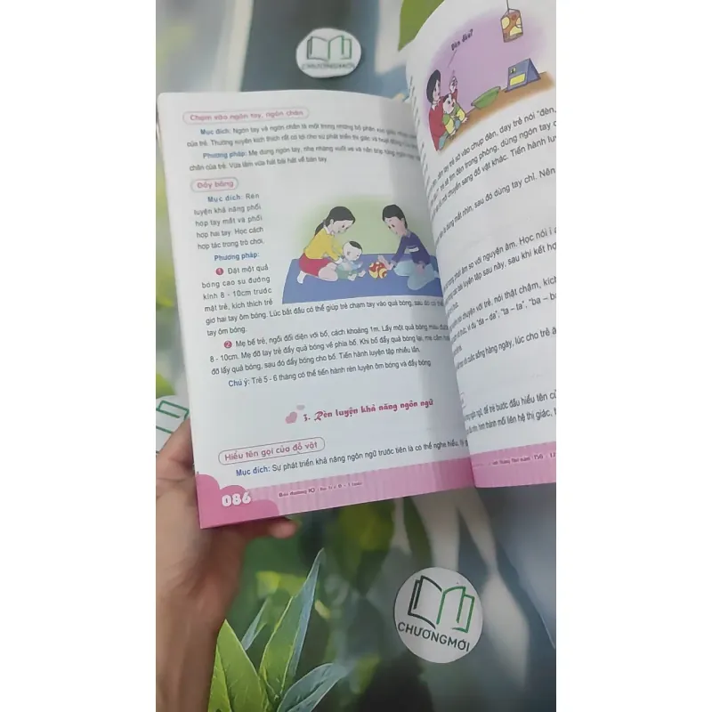 Bộ 2 Cuốn: Bồi Dưỡng IQ Cho Trẻ Từ 0-3 Tuổi - Tạ Băng & Lâm Nghĩa Vân & Ngô Thiệu Lâm 1018928