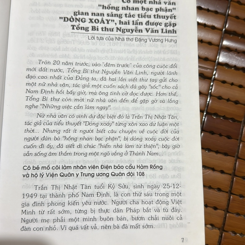 Dòng xoáy - Trần Thị Nhật Tân  522624