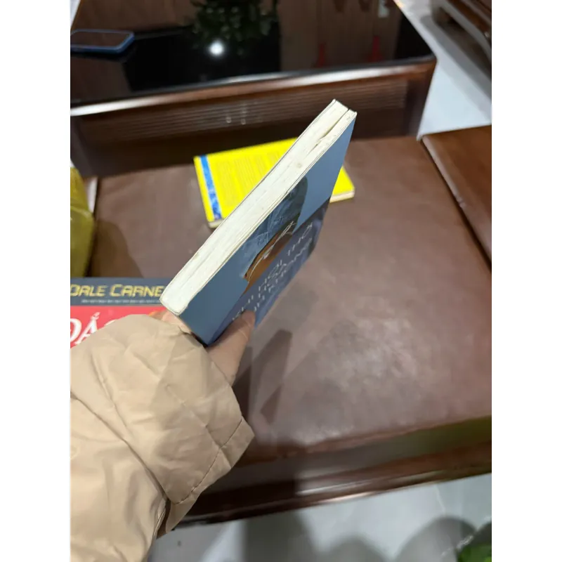 KHI HƠI THỞ HÓA THINH KHÔNG – Paul Kalanithi- K5 1033013