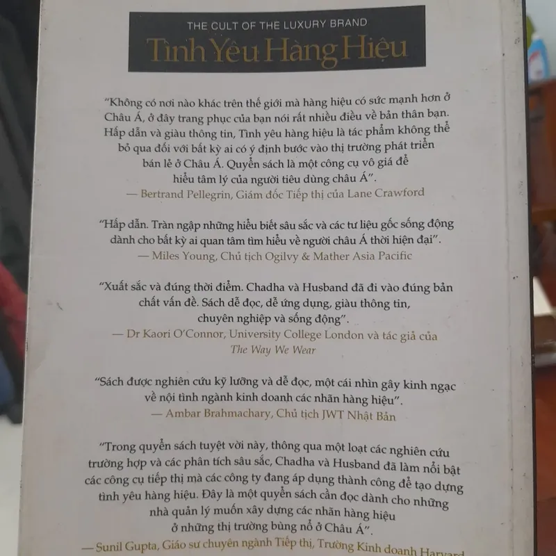 Radha Chadha & Paul Husband - TÌNH YÊU HÀNG HIỆU, mối tình của người Châu Á 573455