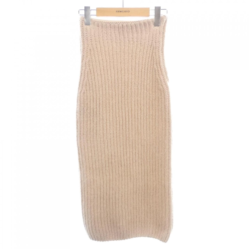 【Mã giảm giá】Váy FENDI 655263