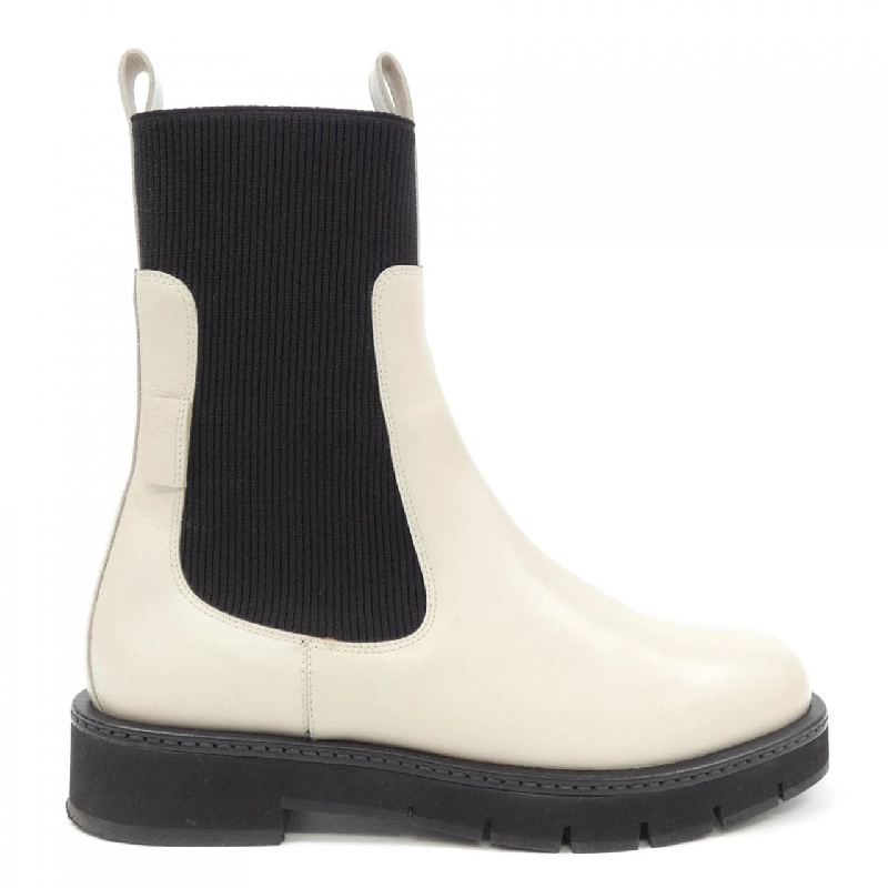 【Khuyến mãi】Giày boot SALVATORE FERRAGAMO 661548