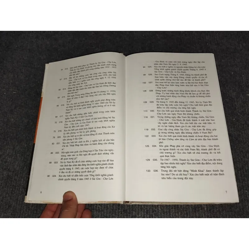 100 CÂU HỎI ĐÁP VỂ LỊCH SỬ ĐẢNG BỘ THÀNH PHỐ HỒ CHÍ MINH 991149