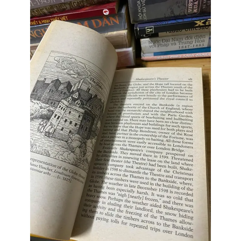 Sách cũ: A Midsummer Night's Dream - William Shakespeare 989735