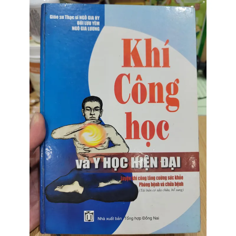 Khí công học và y học hiện đại  728501