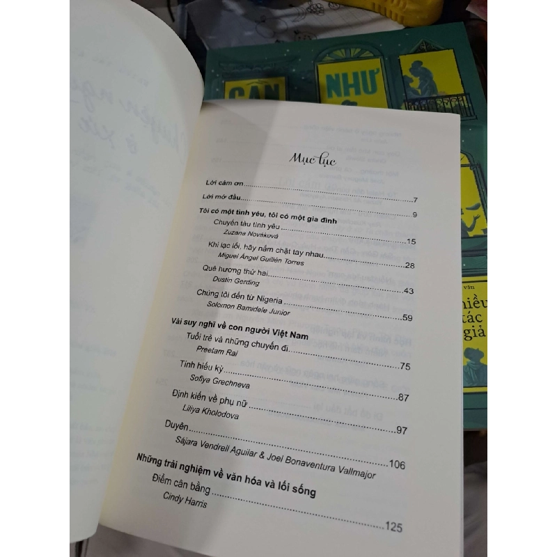 Chuyện Người Tây Ở Xứ Ta - Nhiều Tác Giả - 2019 mới 90% - VĂN HỌC - HMT3012 923446