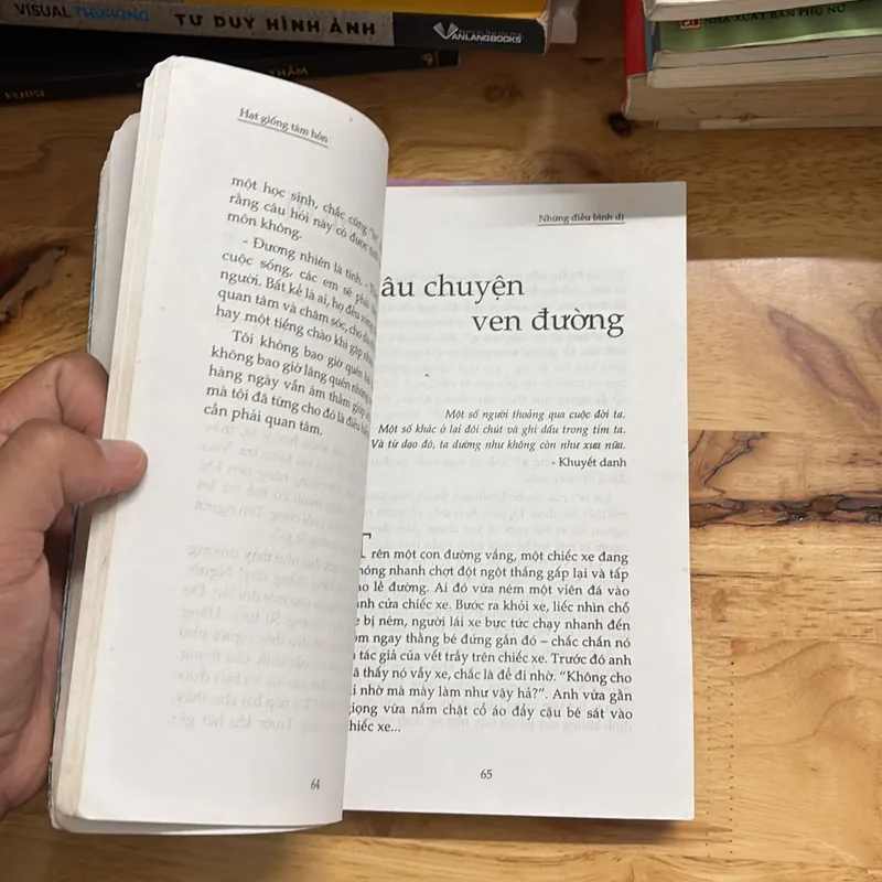 II Combo Sách: Phút Nhìn Lại + Hạt Giống Tâm Hồn _ Từ Những Điều Bình Dị 698018