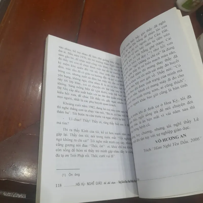 Lê Hiếu Kính - HỒI KÝ NGHỀ GIÁO 606378