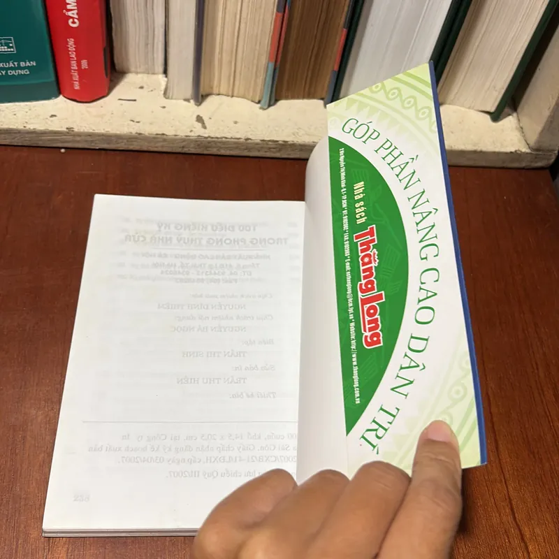 II Sách Phong Thuỷ: 100 Điều Kiêng Kỵ Trong Phong Thuỷ Nhà Cửa - Nhan Thuỷ Tiên - 2007 723320