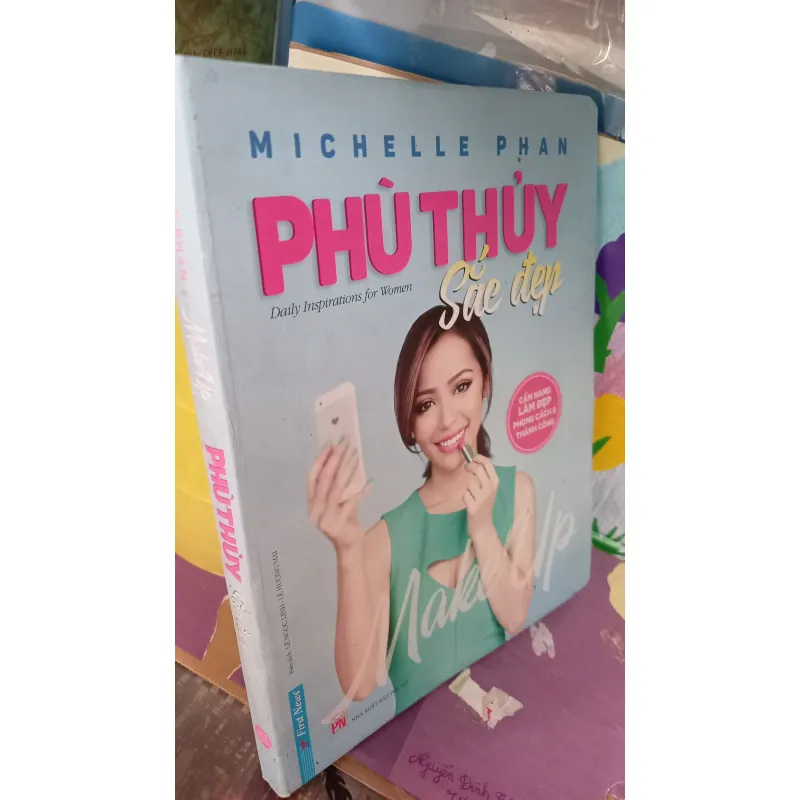 Phù thủy sắc đẹp  1004891