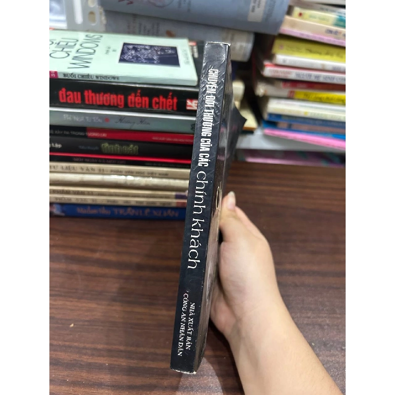 Chuyện Đời Thường Của Các Chính Khách - Nhiều Tác Giả - Nhiều tác giả 1006081