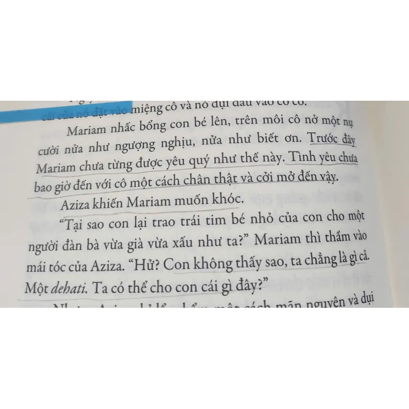 NGÀN MẶT TRỜI RỰC RỠ - Khaled Hosseini 961358