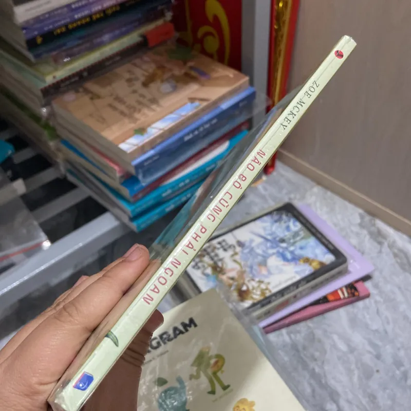 Não bộ cũng phải ngoan - Zoe Mckey 960901