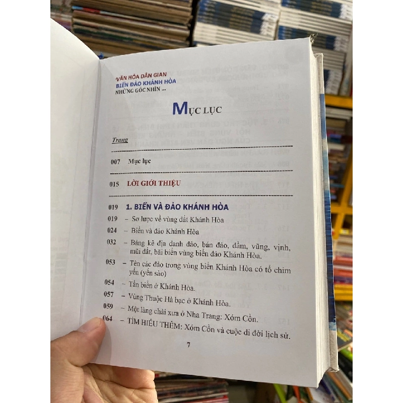 Văn hoá dân gian biển đảo Khánh Hoà những góc nhìn - Ngô Văn Ban 1013036