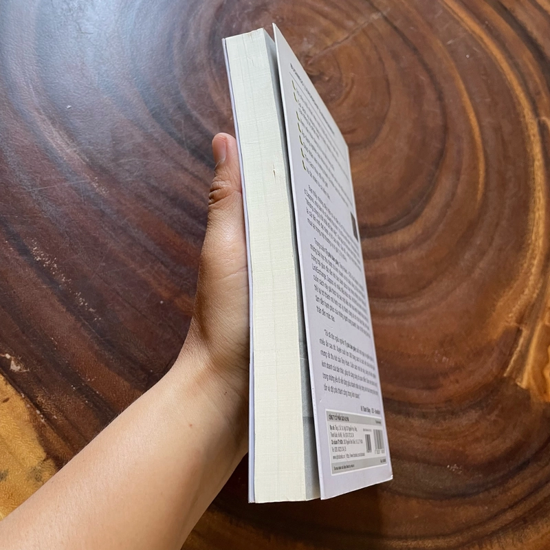 II Tựa sách: Tỷ Phú Bán Giày - TONY HSIEH - 2020 444240