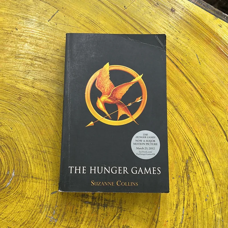 THE HUNGER GAMES- SUZANNE COLLINS 566899