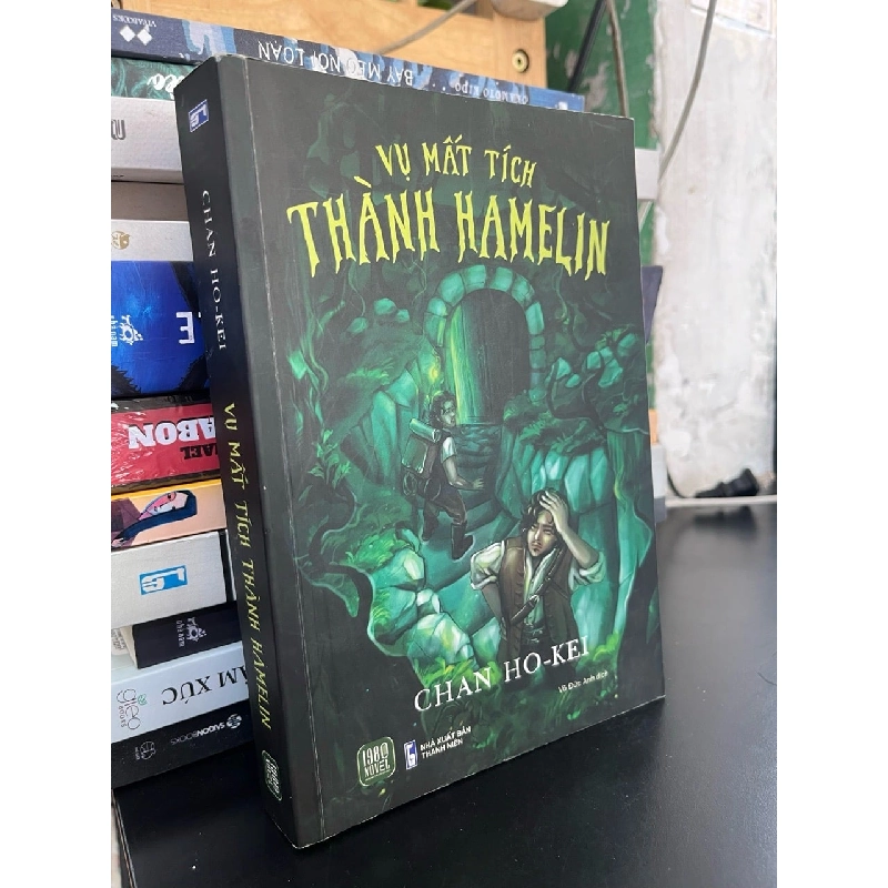 Vụ mất tích thành Hamelin - Chan Ho Kei 798451