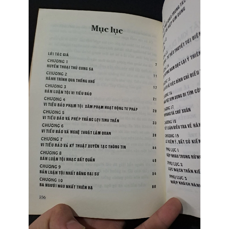 Nhân vật Kim Dung nhìn qua lăng kính pháp luật mới 80% ố vàng 2002 Vũ Đức Sao Biển HCM2103 TÂM LINH - TÔN GIÁO - THIỀN 919249