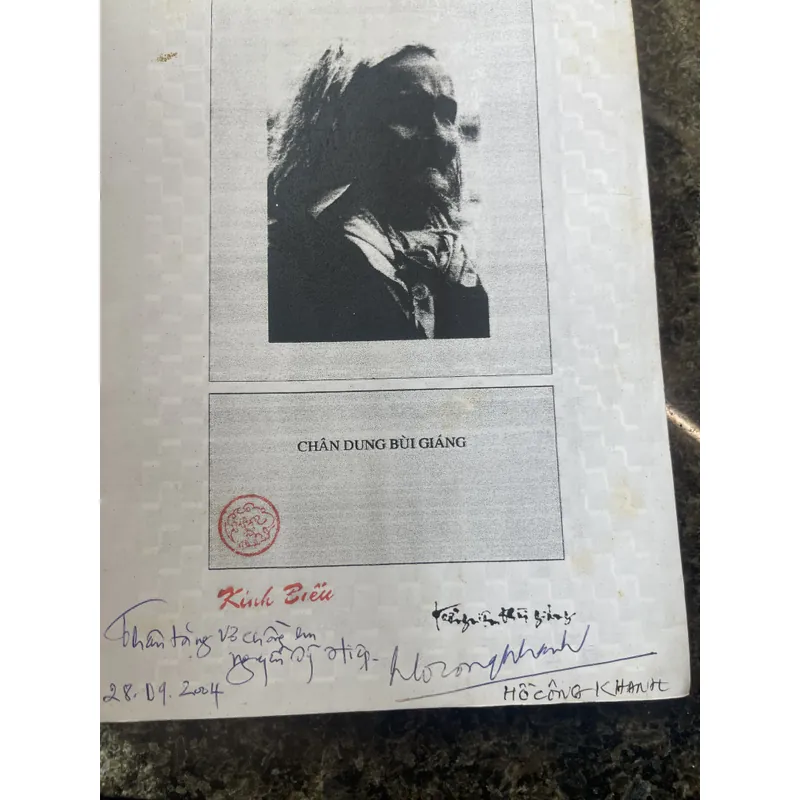 Tưởng niệm Bùi Giáng Hồ Công Khanh 674226