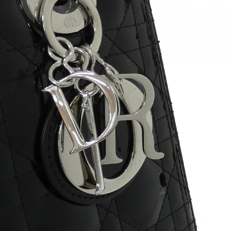 Túi Christian Dior Lady Dior Medium M0565PWCB - Hàng hiệu Chính hãng 770060