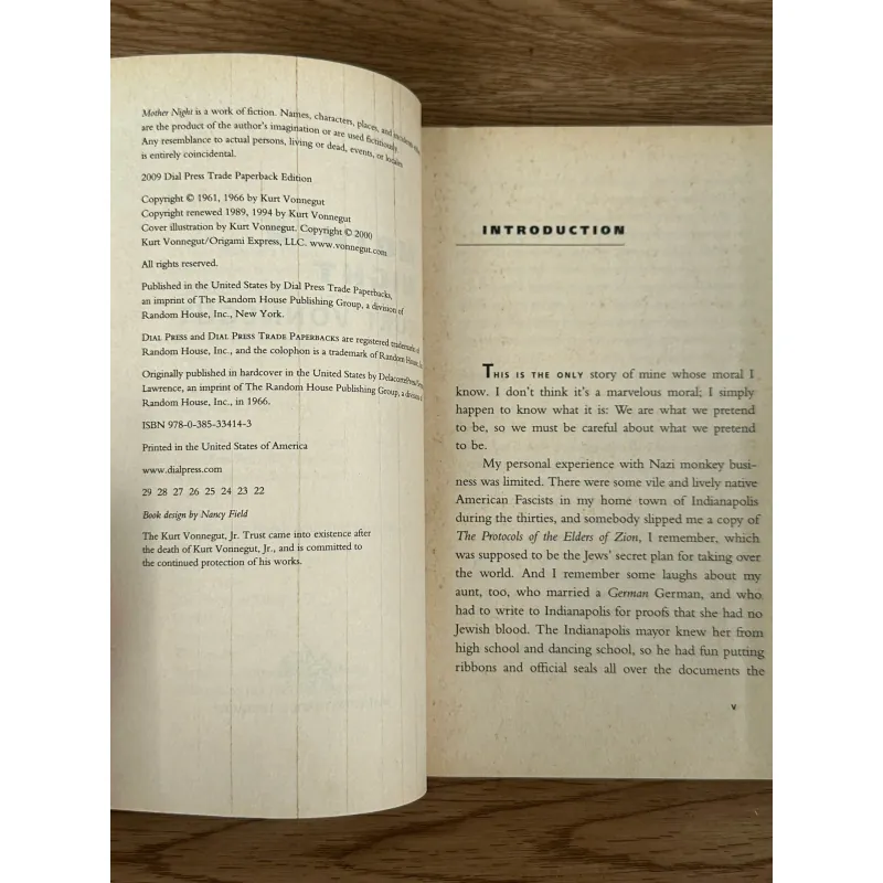 Mother Night - Kurt Vonnegut 783027