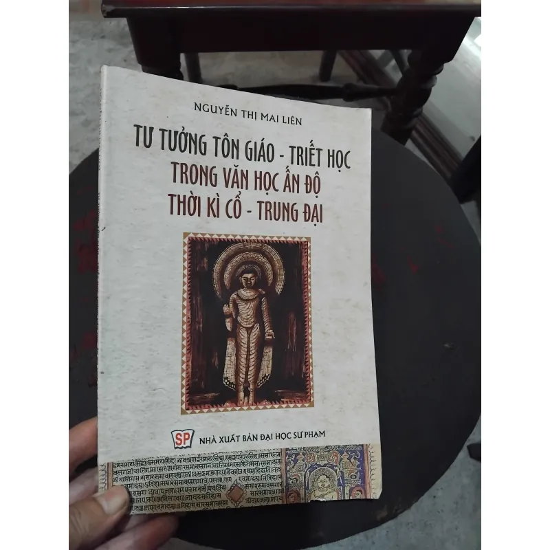 Tư tưởng tôn giáo triết học trong văn học Ấn Độ thời kỳ cổ trung đại  1002648