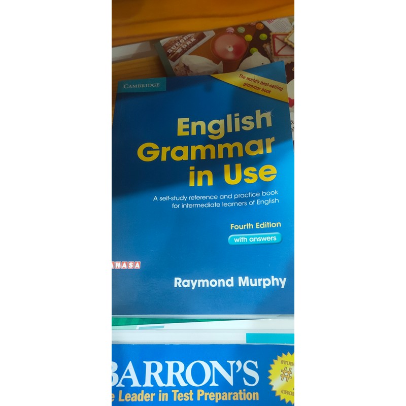 Sách English Grammar in Use còn mới 139604