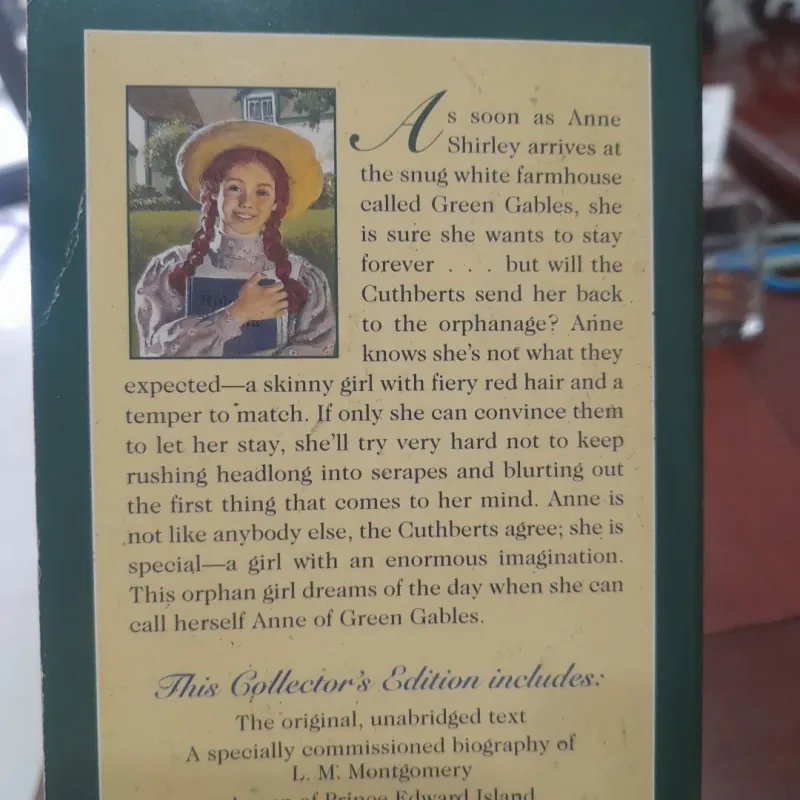 L. M. Montgomery - ANNE OF GREEN GABLES 753878