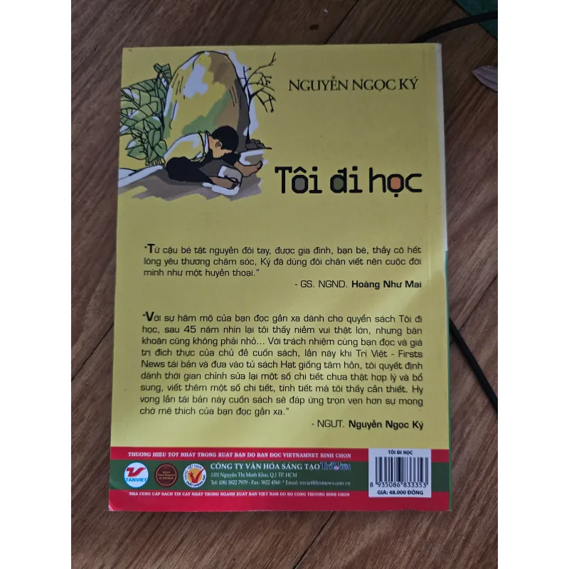 Tôi đi học
 757052