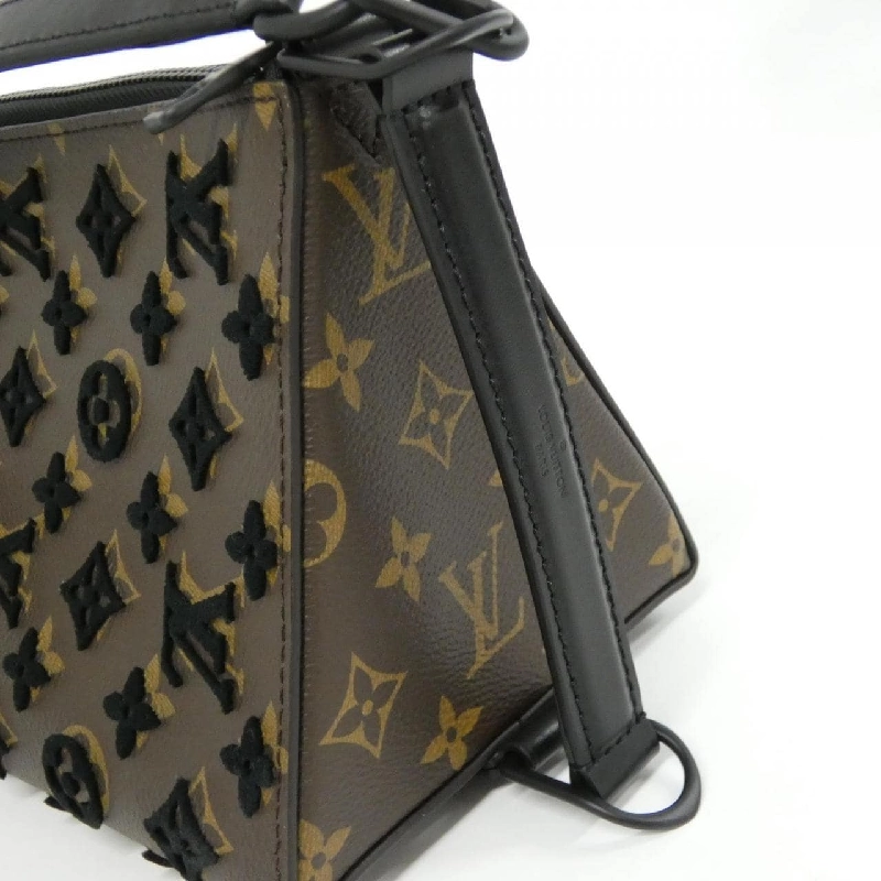 Túi xách vai Louis Vuitton Monogram Taffeta Triangle Messenger M45070 - Hàng hiệu Authentic 801953