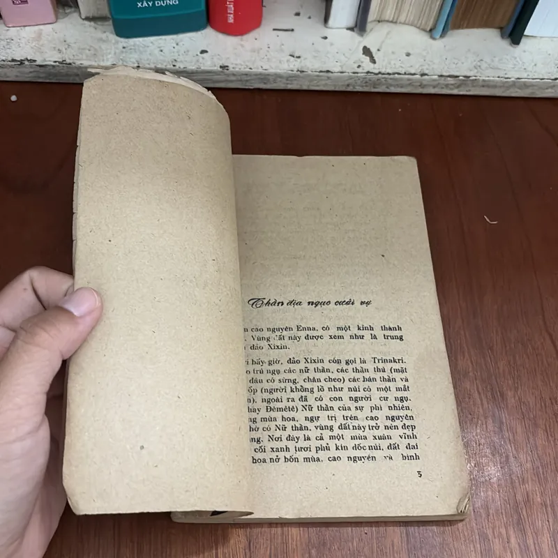 II Truyện Cổ Và Thần Thoại Trên Đảo Xixin: Tên Trộm Tu Viện Capuyxen - 1987 604923