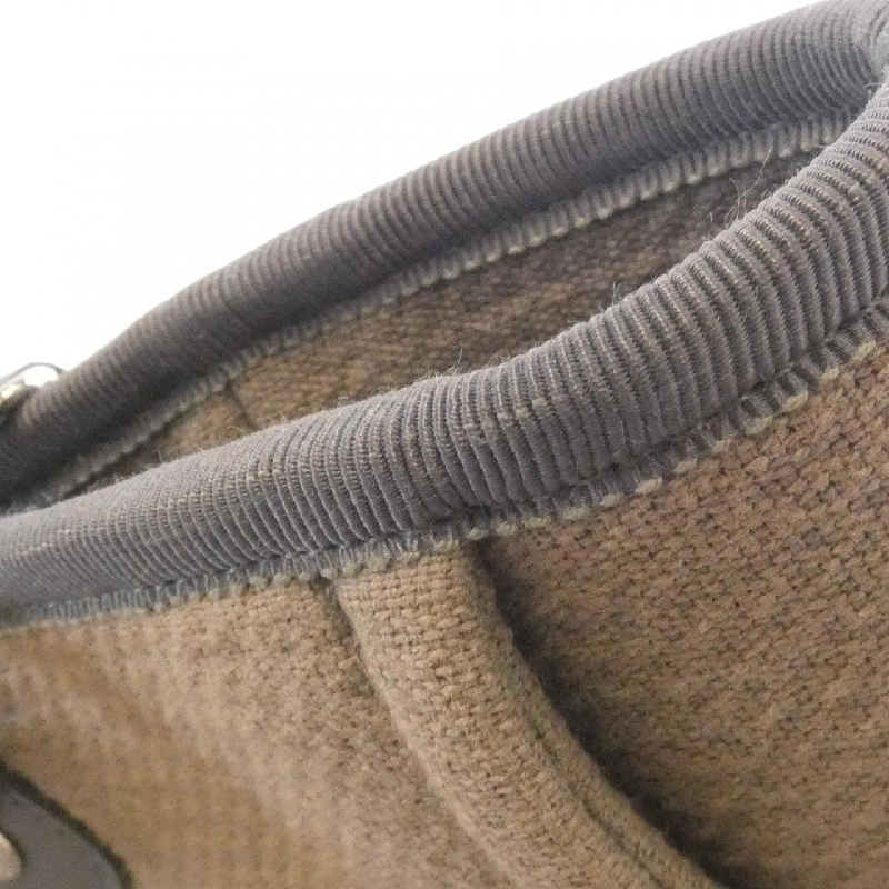 Túi xách Chanel Deauville Line AS3257 620253