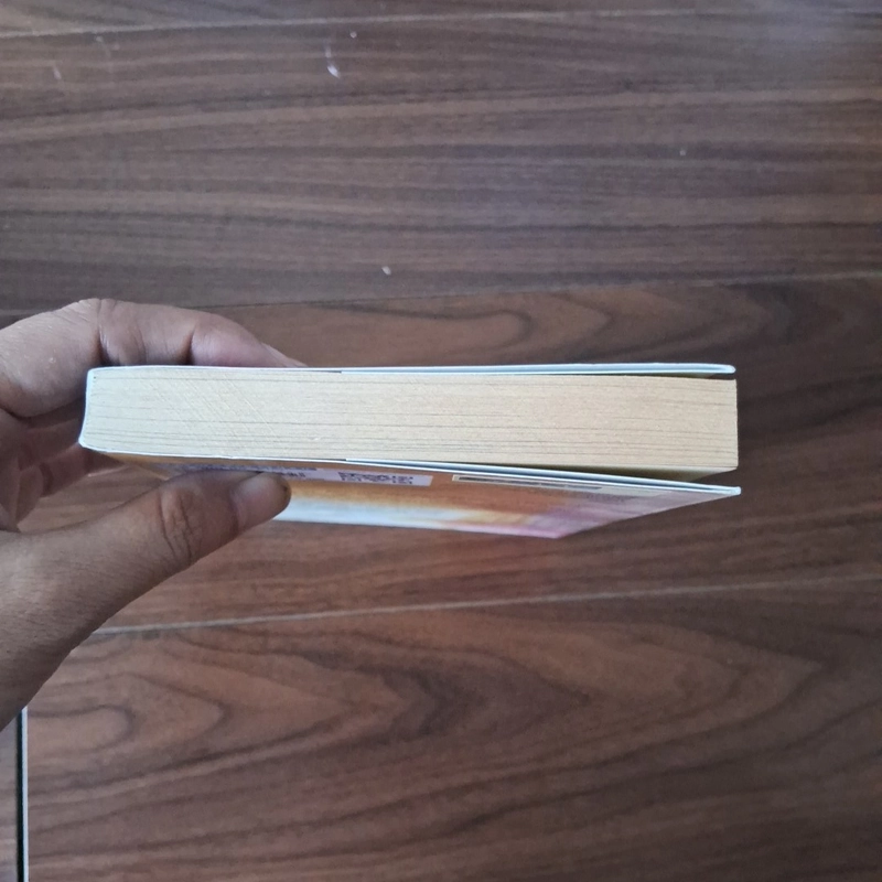 Chó nhỏ mang giỏ hoa hồng 524428