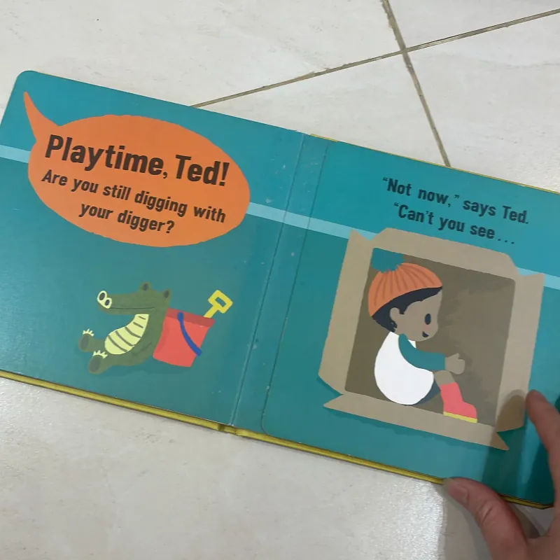 NGOẠI VĂN tiếng anh trẻ em : PLAYTIME WITH TED with BIG FLAPS for little hand - Bloomsbury 1027800